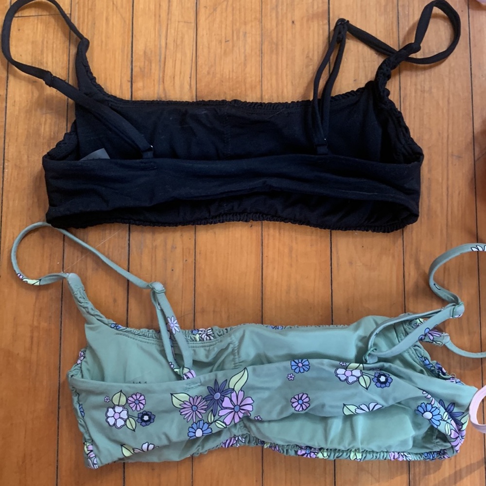2 Simons canada Bikini Tops Small